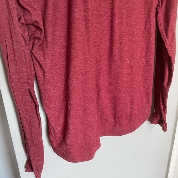 𝅺90 Degree By Reflex Light Hoodie - Picture 8 of 9